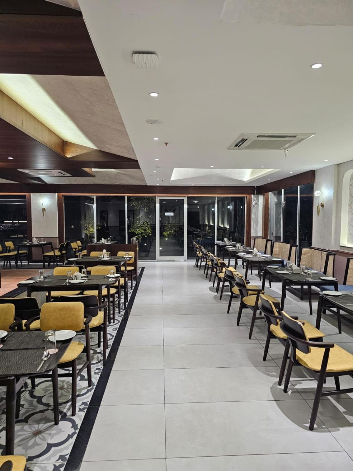 索娜邦拉科拉加特酒店 Bagnan 外观 照片